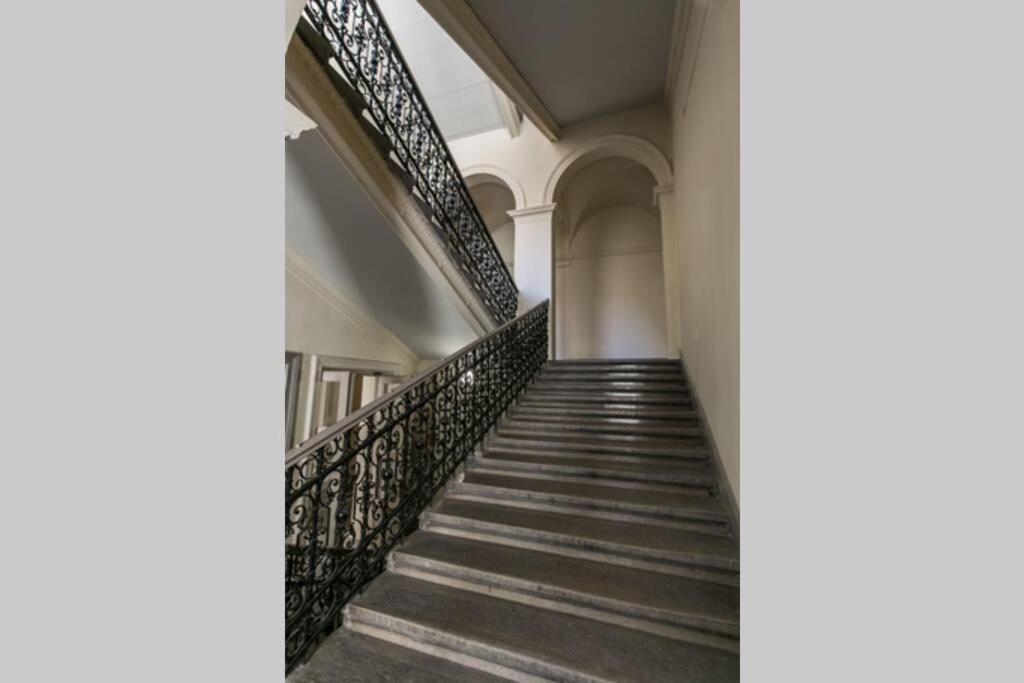 Your Gorgeous And Spacious Dream Home Free Parking Budapeste Exterior foto